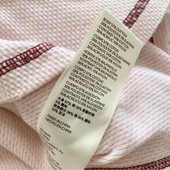 Free People She's Reversible Waffle Knit Nordic Cuff Top in Dreamt Kiss Pink XS - Picture 10 of 14